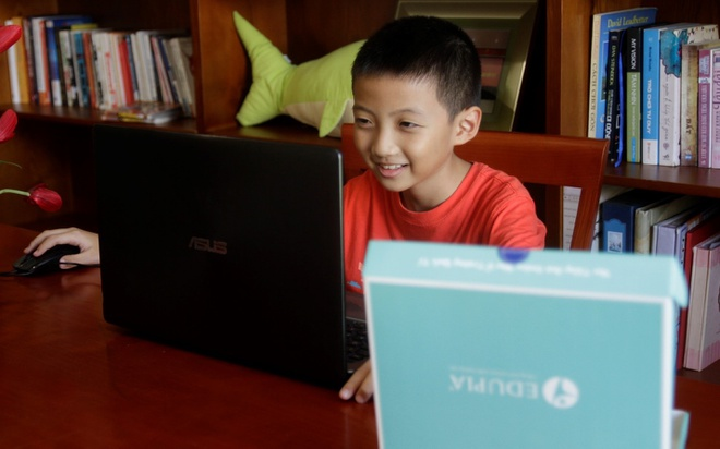 Trẻ vui học học tiếng Anh cùng Edupia